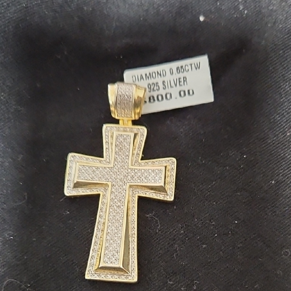 925 Gold Vermeil Cross Pendant 0.65CTW Diamond Sparkle